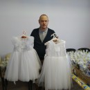 Новогодние платья-снежинки сшиты и ждут своих владелиц - Общественная организация развития семьи "Будущее в детях", Екатеринбург 